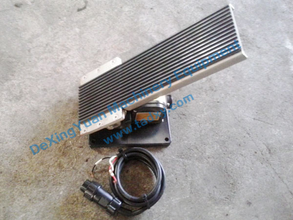 c鿴ԔϢ}Electronic Accelerator Pedal xΔ1357